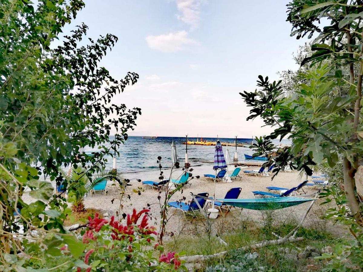 Vassia'S Beach Houses Benitses  Eksteriør bilde